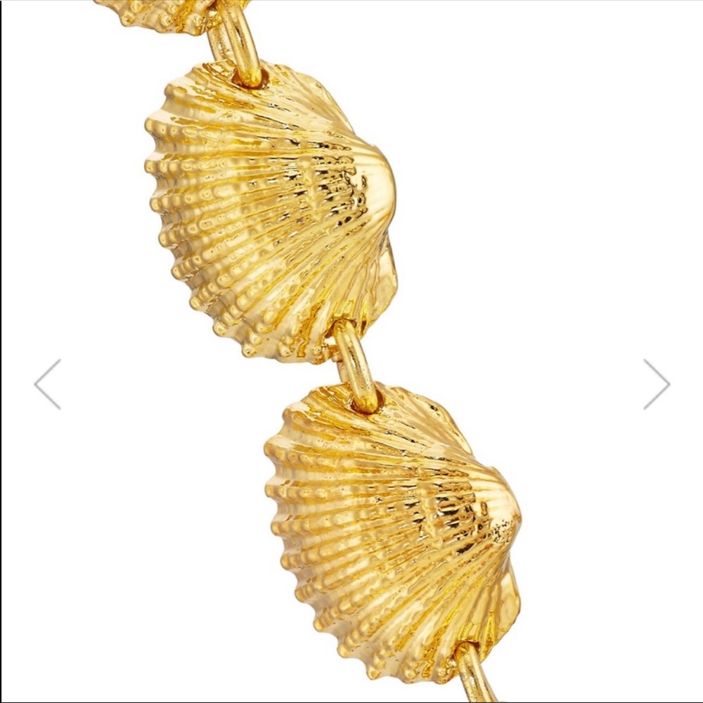 SALE Tohum Design Shell Necklace 22k Yellow Gold - Picture 5 of 6